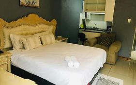 Den Accommodation